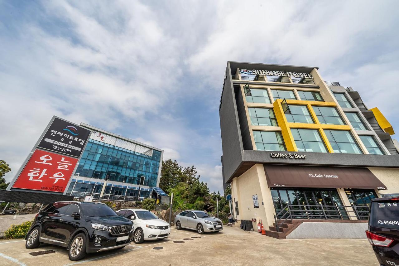 Sunrise Hotel Jungmun Branch Согвипхо Экстерьер фото